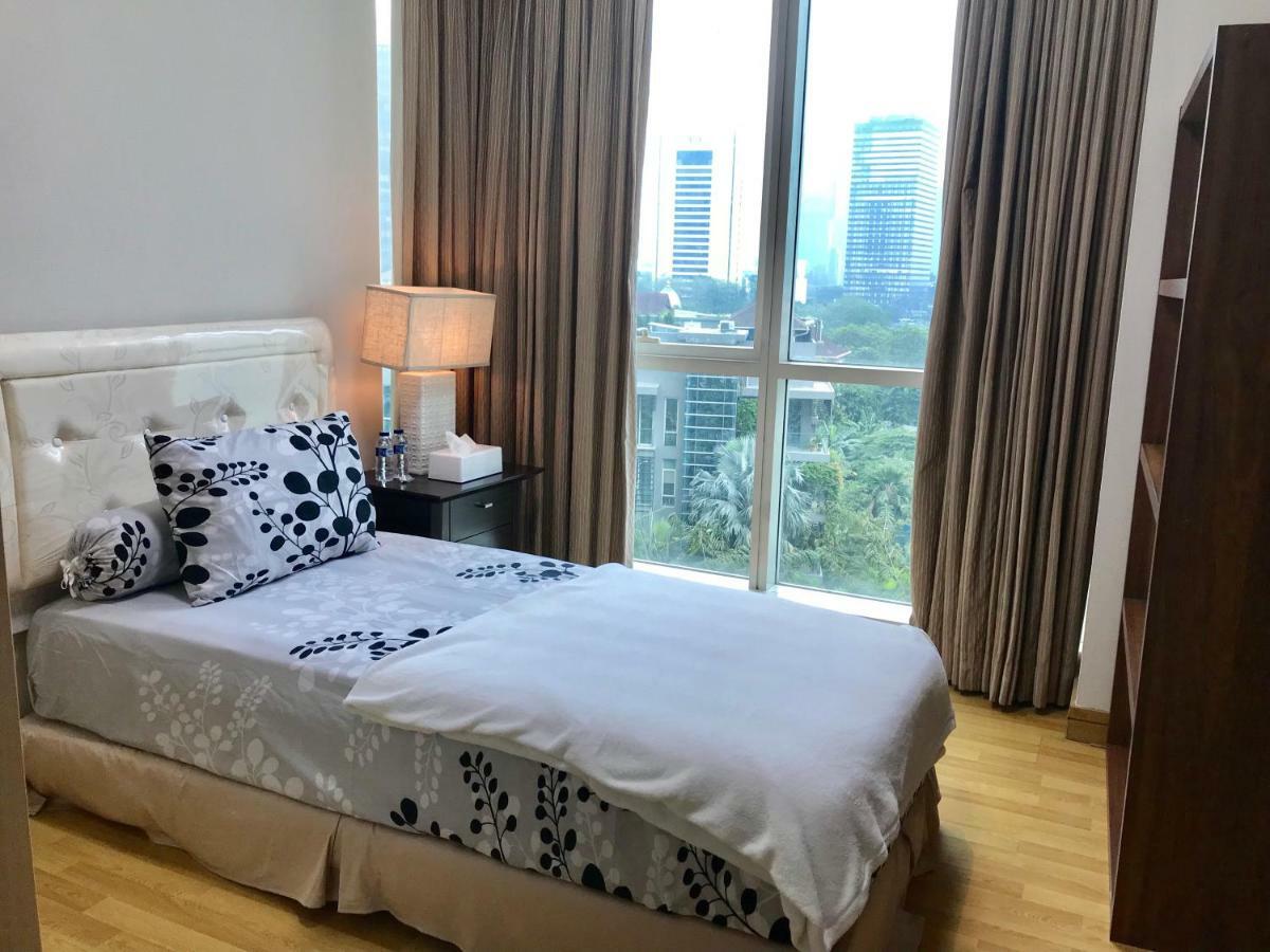 The Peak Residence At Sudirman - 3 Bedroom Exclusive Private Apartment Jakarta Eksteriør billede
